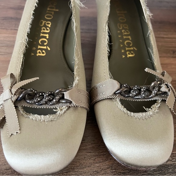 Pedro Garcia Satin & Swarovsky Crystals Heels - Picture 14 of 15